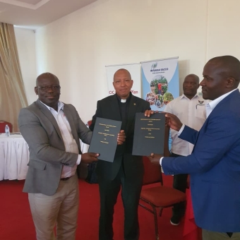 UGANDA COOPERATIVE ALLIANCE SIGNS MOU WITH VOICE OF TORO TO BOOST COOPERATIVE VISIBILITY IN MID-WESTERN UGANDA.